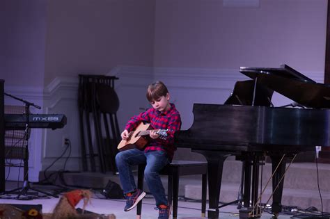 Guitar lessons for kids and adults in Fort Mill and Charlotte
