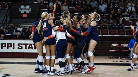 Ole Miss Volleyball Dominates Mississippi State 3 1 The Oxford Eagle The Oxford Eagle
