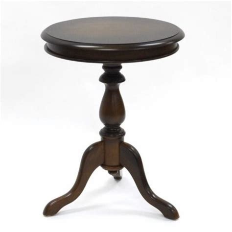 Carolina Classic Leeann Pedestal Accent Table In Chestnut 1 Fred Meyer