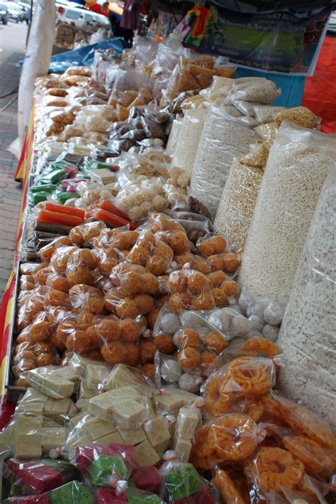Ta sin guan tin food industries. All Bout Food: A food day in Teluk Intan