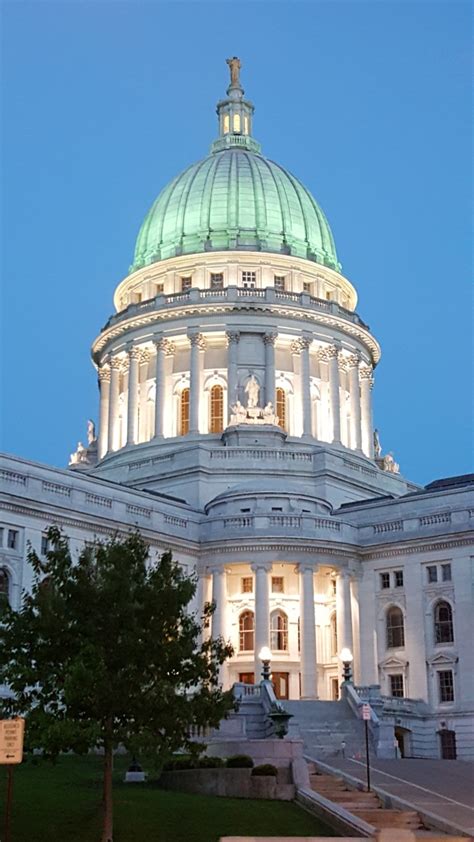 Wisconsin State Capitol, Madison | State Trunk Tour