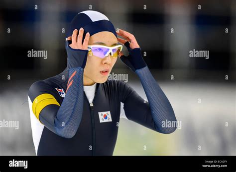 Berlin Germany Th Dec Speed Skater Sang Hwa Lee Of Sout Koera Competes In The Women S