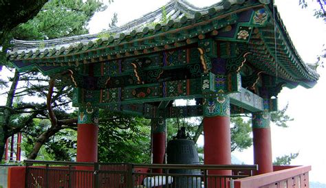 Seokbulsa Temple Busan Corea Del Sur Información Turística