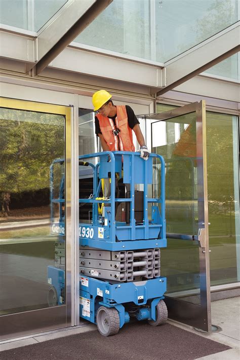 Genie Gs 1930 Self Propelled Electric Scissor Lift 500 Lbs Platform