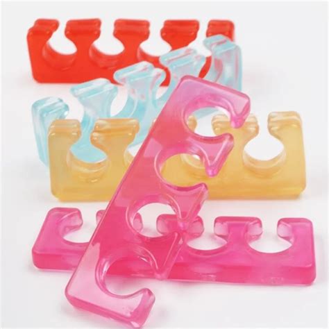 2pcs Pack Silicone Soft Form Toe Separator Finger Spacer For