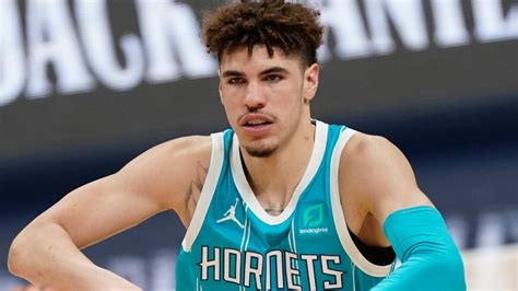 lamelo ball net worth 2022 american professional basketball player early life personal life