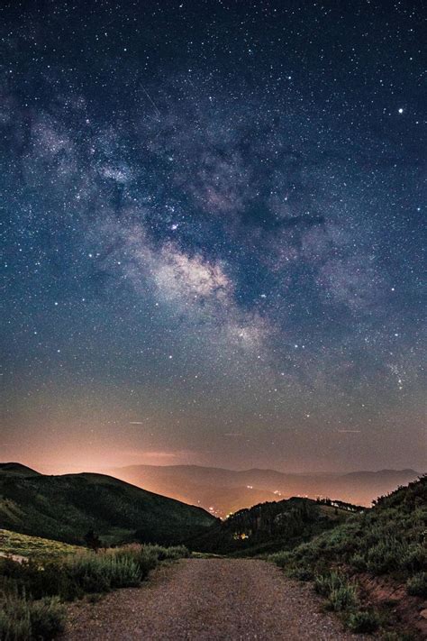Core Of The Milky Way Above Park City Utah Usa Oc 4000x6000