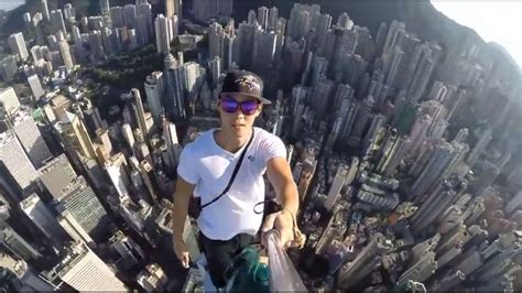 Viral Video This May Be The Worlds Scariest Selfie Ever