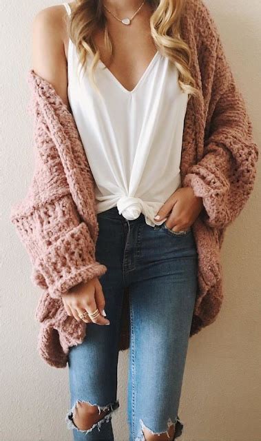 Coziest Oversized Sweater Awesome Outfits Outfit Trends Today