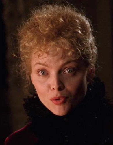 Michelle Pfeiffer As Ellen Olenska In The Movie The Age Of The Innocence