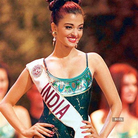 Aishwarya Completes 20 Years As Miss World
