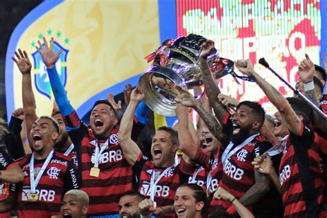 Flamengo Vence Corinthians Nos P Naltis E Campe O Da Copa Do Brasil