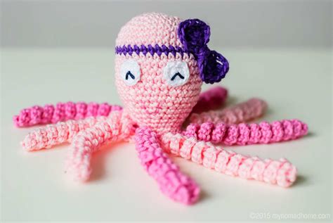 You Can Crochet An Octopus Toy To Help Comfort Premature Babies