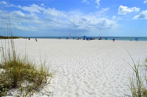 Top 60 St Petersburg Florida Beach Stock Photos Pictures And Images