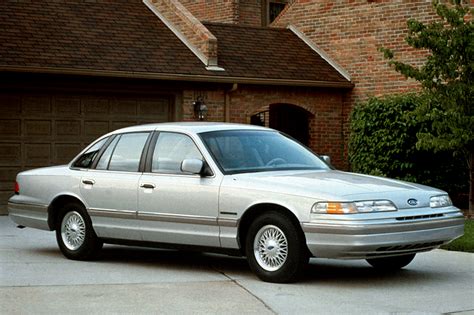 1992 07 Ford Crown Victoria Consumer Guide Auto