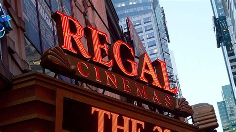 Why Are Regal Movie Theaters Upset About Vod Movies Film Daily