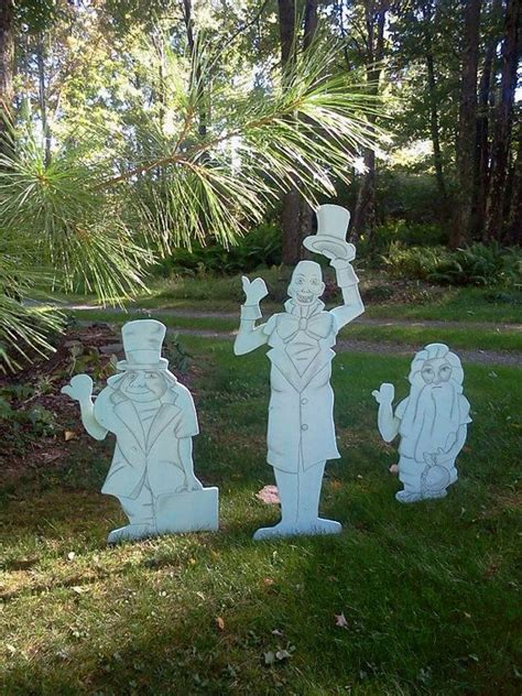 We've got everything you need to haunt your home, inside and out, plus halloween party decorations and supplies. Disney's Haunted Mansion Hitch Hiking Ghost | Etsy ...