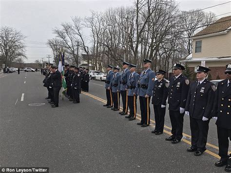Twerking Nypd Cop Is Remembered At Funeral Daily Mail Online
