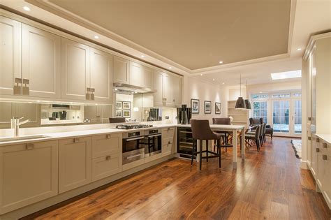 Ask the tile experts what is the best tile to use for a kitchen floor? Kitchen Flooring Choices Explained and How JFJ Can Help