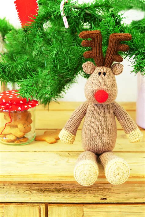 We start with a garter tab cast on. Christmas Reindeer Toy Knitting Pattern | Knitted ...