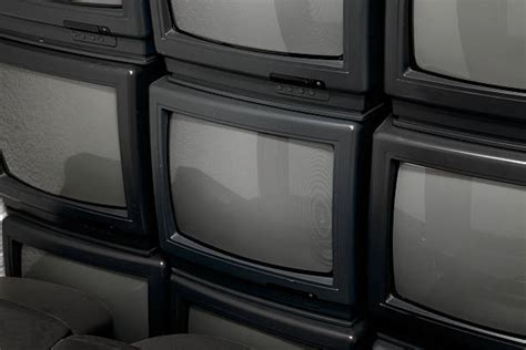 1100 1990s Television Set Stock Photos Pictures And Royalty Free