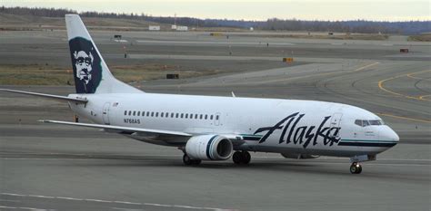 Filealaska Airlines Boeing 737 Anchorage Airport