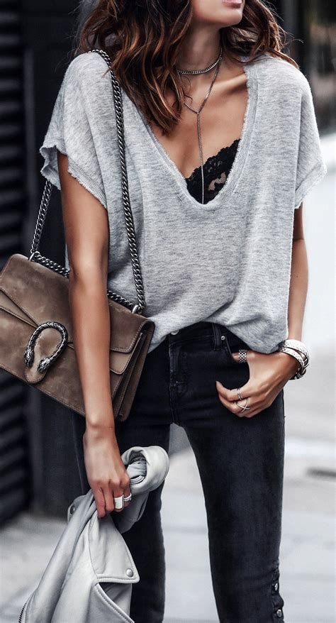 Fall Outfits Gray Deep V Neck Knit Bralette Fashion Mode Look