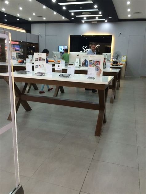 Apple store malaysia contact phone number is : Switch - Bukit Indah - Malaysia - Apple - Premium Reseller ...