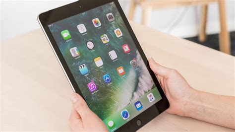 But the ipad air 2 was once a flagship tablet and still impresses, so just how does this new ipad 9.7 compare? iPad 2017 vs iPad Air 2 - Macworld UK