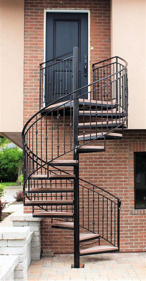 Helix Rail Spiral Stair With Concrete Treads Great Lakes Metal