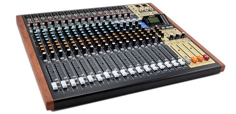 Tascam Reveal Model 24 Recorder Usb Interface And Mixer