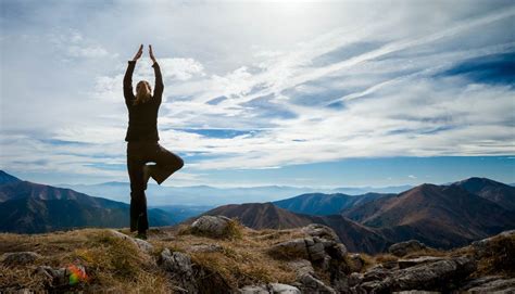 yoga-mountain-tree-pose-one-yoga | One Yoga Global