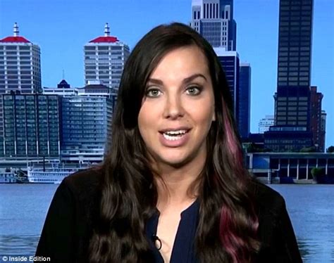 Sydney Leathers Who Sexted Anthony Weiner Will Vote For Hillary Clinton Daily Mail Online
