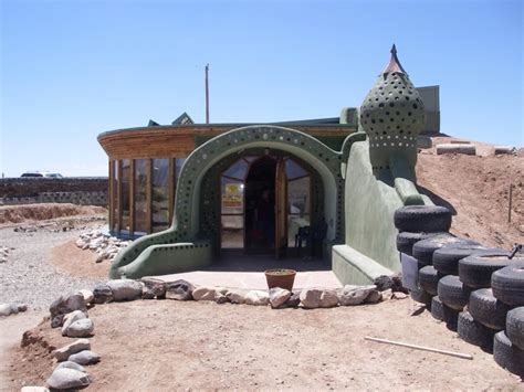 Earthships In Taos Nm The Most Unusual Lifestyle Ive Seen