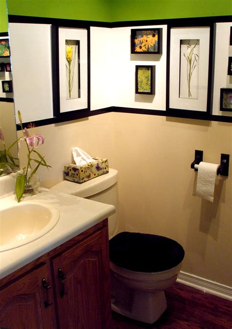 While the blueprint for your bathroom won't change based on how it's decorated. 7 Small Bathroom Design Ideas
