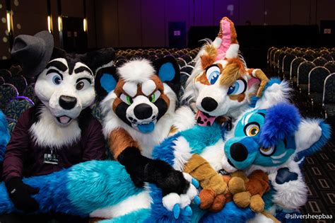 Furdu 2018 Thetas Cuddle Squad — Weasyl