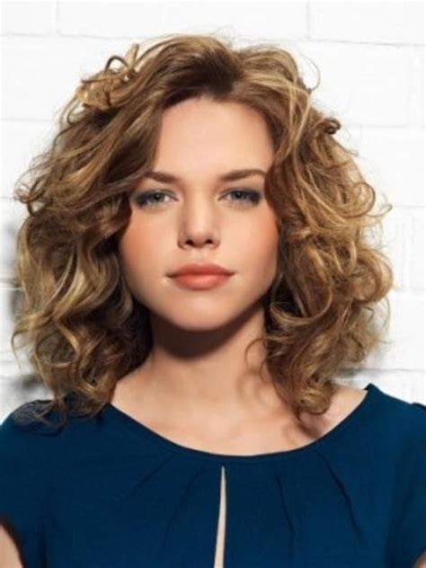 13 Favorite Best Hairstyles For Thick Curly Frizzy Hair
