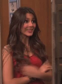 Victoria Justice Gif Victoria Justice Floridian Discover Share Gifs