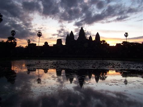Angkor Wat At Sunrise Cambodia Vacation Plan Angkor Wat Sunrise
