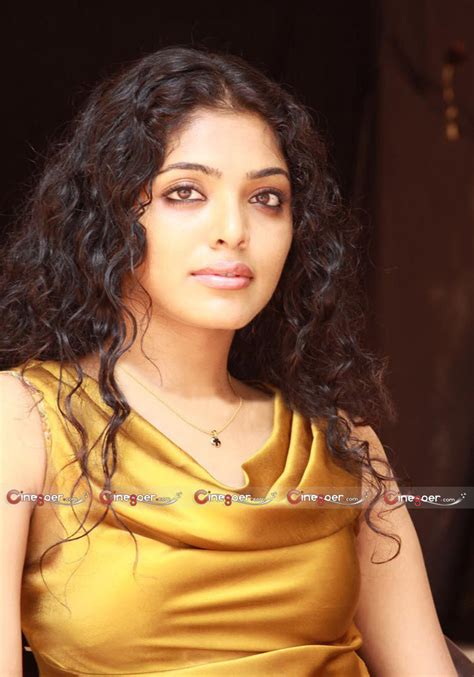 Rima Gallery Rima Stills Rima Kallingal Malayalam Actress Photos