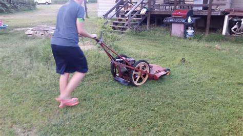 Originally powered by a wisconsin robin ey18w, (removed to freshen and tune up), it now has a 6.5 hp greyhound. Lawnmower Parent? | Badger & Blade