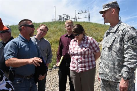 Division Commander Visits North Dakota Projects St Paul District