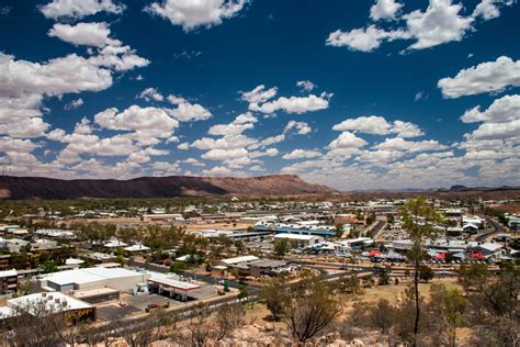 Alice Springs Destination Prisée Par Les Touristes