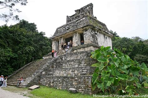 Dedicado Ao Giii O Templo Do Sol Em Sua Pirâmide Palenque México