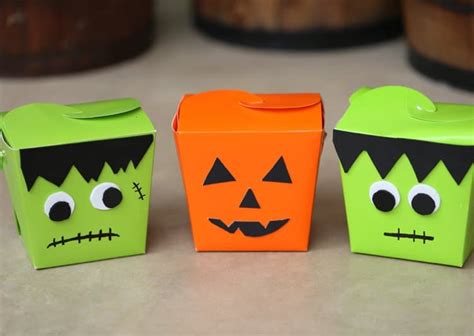 Custom Halloween Packaging Boxes News Matrics