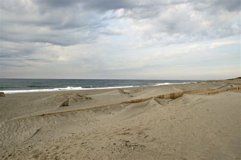 Filenakatajima Sand Dunes 03 Wikimedia Commons