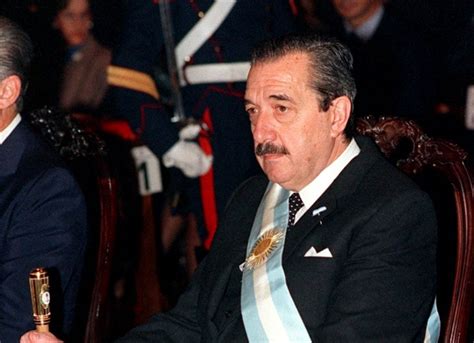He was a member of the liberal radical civic union party. Homenaje a Raúl Alfonsín en el aniversario de su fallecimiento « Diario La Capital de Mar del Plata
