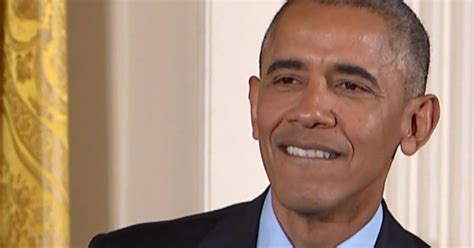 Obama Gets Choked Up During Ellens Medal Ceremony