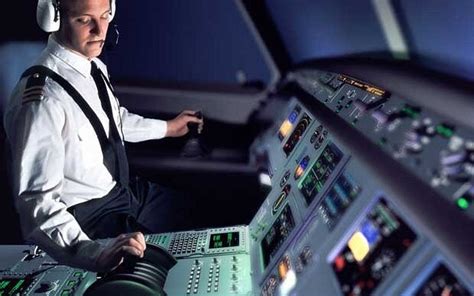 Aviate Navigate Communicate Four In Ten Pilots Admit Falling Asleep