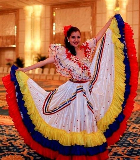 Venezuela Traditional Dress Art And Bussines